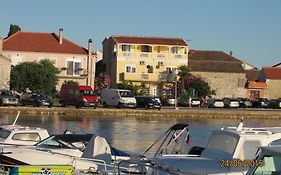 Apartments Renjak